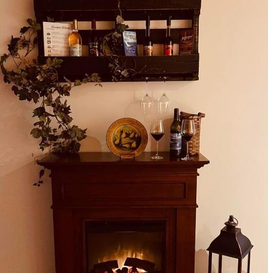 스위트, Forest & Lake Pei Bed & Breakfast
