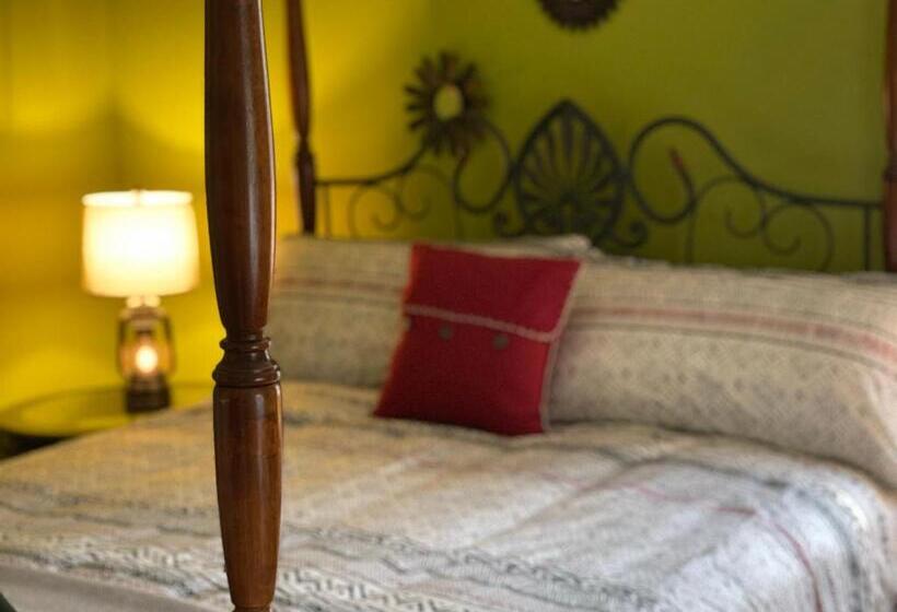 스탠다드 룸 공동 욕실, Forest & Lake Pei Bed & Breakfast