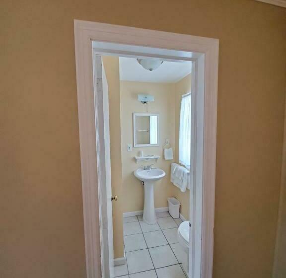 Quarto Estandar, Honor Motel
