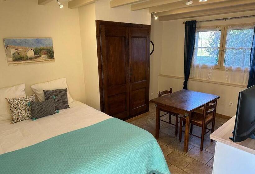 スタンダードシングルルーム, Chambres D Hôtes Du Puy D Anché