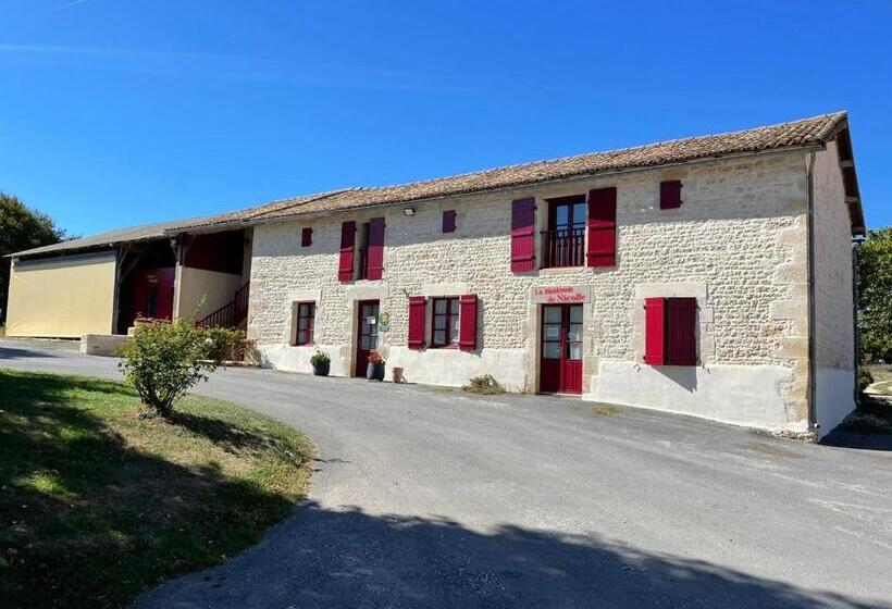 Трехместный Номер Комфорт, Chambres D Hôtes Du Puy D Anché