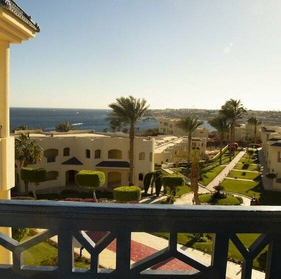 اتاق استاندارد با چشم‌انداز دریا, Grand Oasis Resort