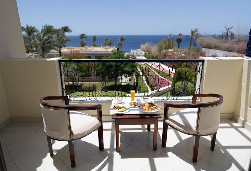 اتاق استاندارد با چشم‌انداز دریا, Grand Oasis Resort