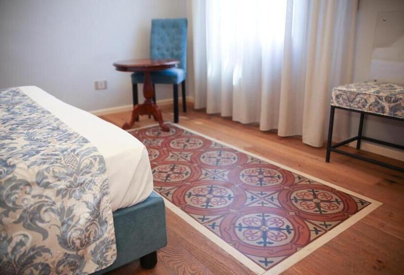 Superior Room with Terrace, Foresteria Baglio Della Luna