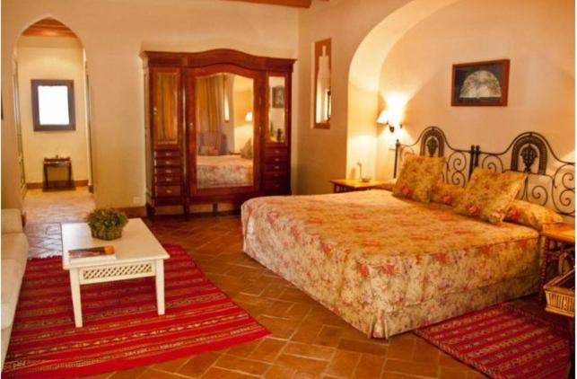 سوییت, Hacienda De Orán