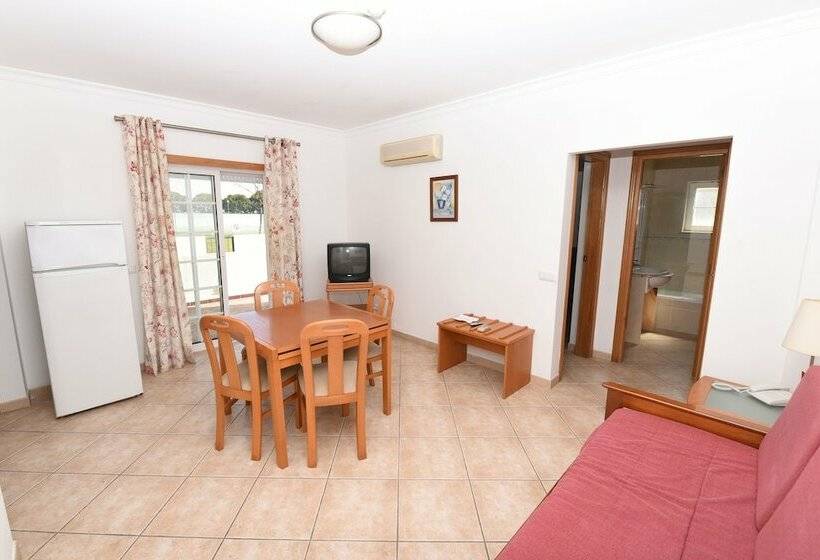 Апартаменты 2 Спальни, Praia Da Lota Resort - Beachfront Apartments