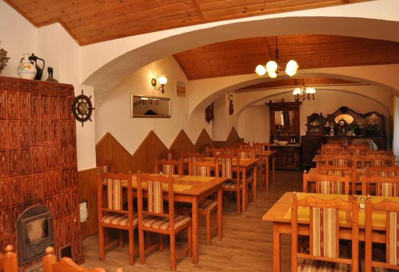Номер Стандарт Трехместный, Gloriett Panzió