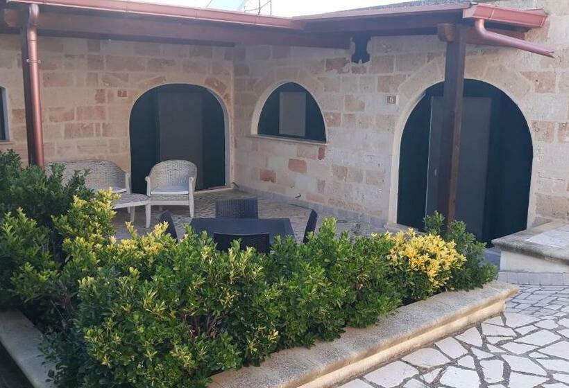 Номер Стандарт Трехместный, Masseria San Nicola B&b
