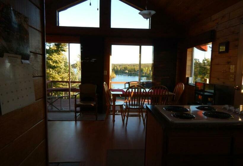 标准平房, Nimpo Lake Resort