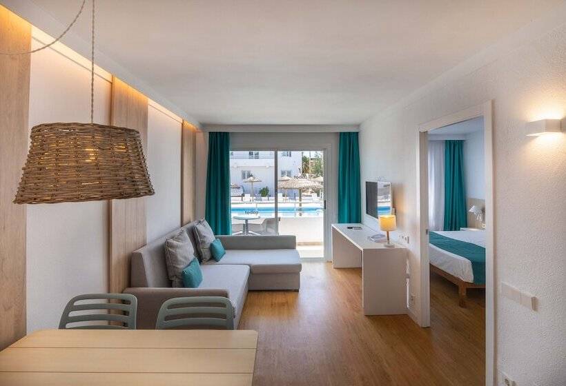 Апартаменты 1 Спальня Вид на Бассейн, Cabot Hobby Club Apartments