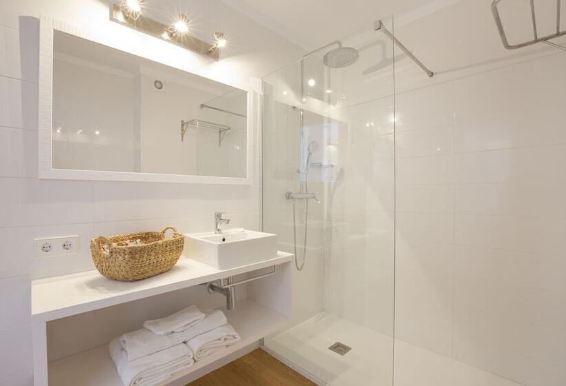Апартаменты 1 Спальня Вид на Море, Cabot Hobby Club Apartments