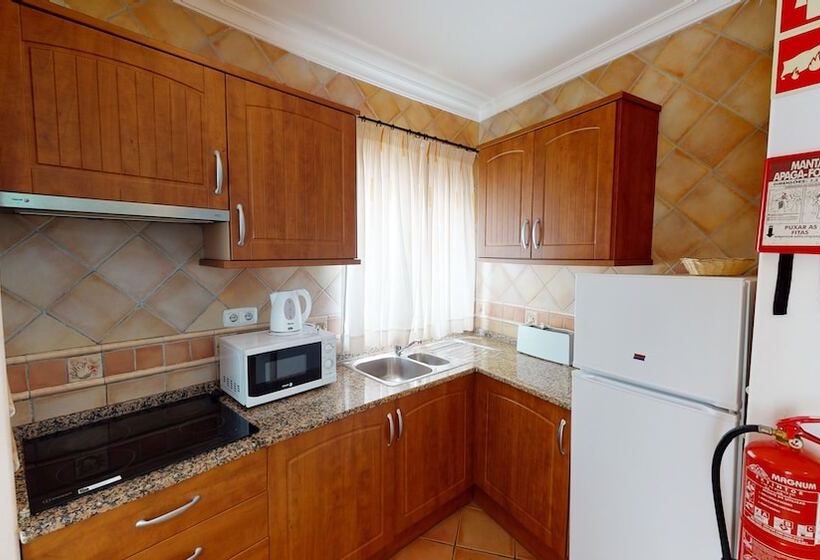آپارتمان 2 خوابه, Monte Dos Avos Village  Pet Friendly