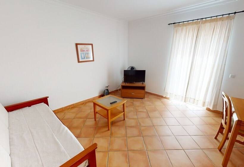 آپارتمان 2 خوابه, Monte Dos Avos Village  Pet Friendly