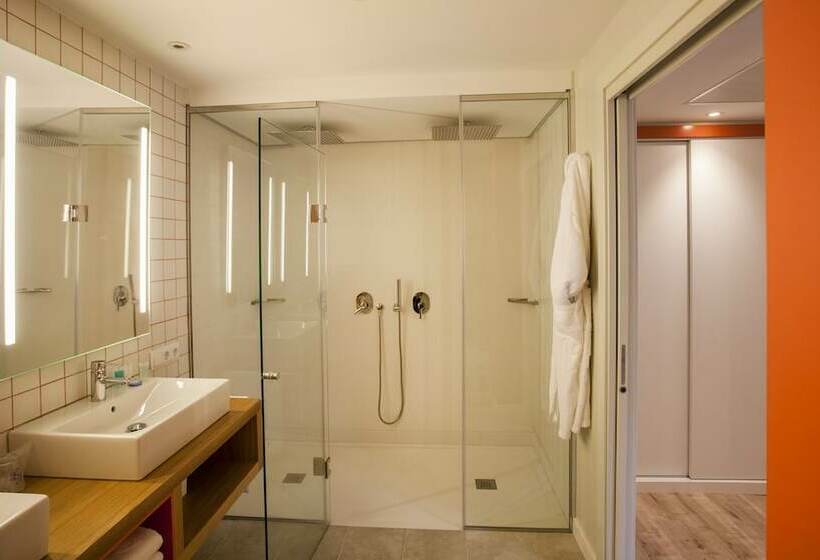 Люкс Повышенной Комфортности, Vanilla Garden Boutique Hotel   Adults Only
