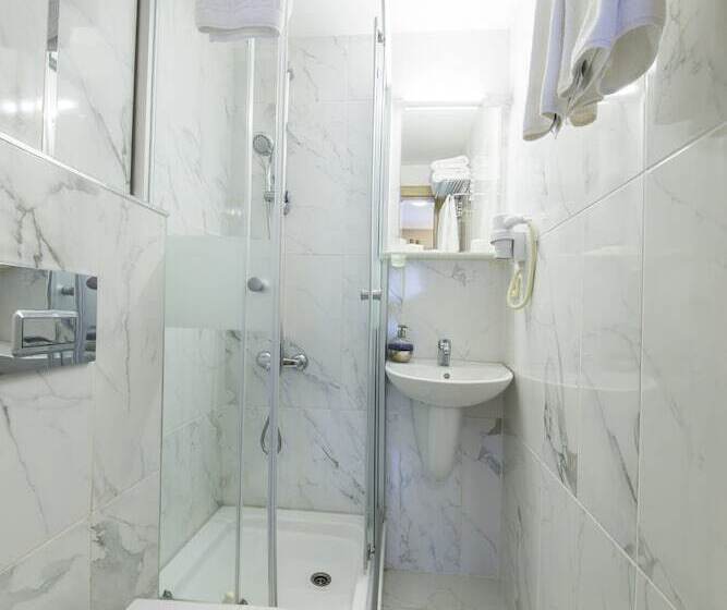 اتاق استاندارد, Naz Wooden House Inn