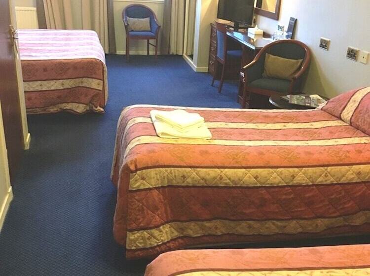 اتاق خانوادگی, Ben Nevis Hotel & Leisure Club