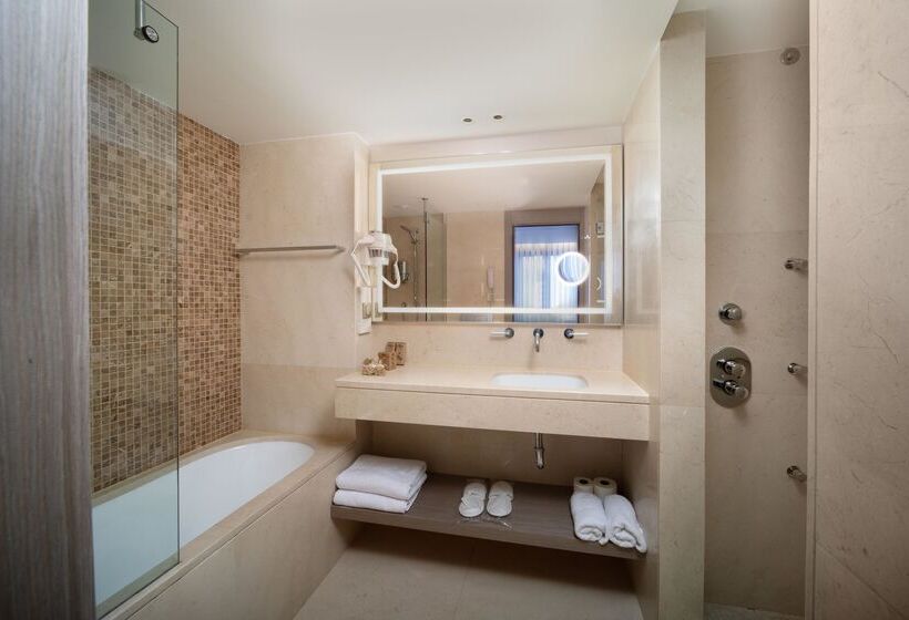 スイート(家族用), Bentley Hotel Bosphorus   Special Class