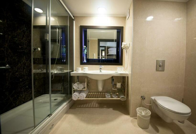 Номер Economy, Limak Atlantis Deluxe Hotel Belek