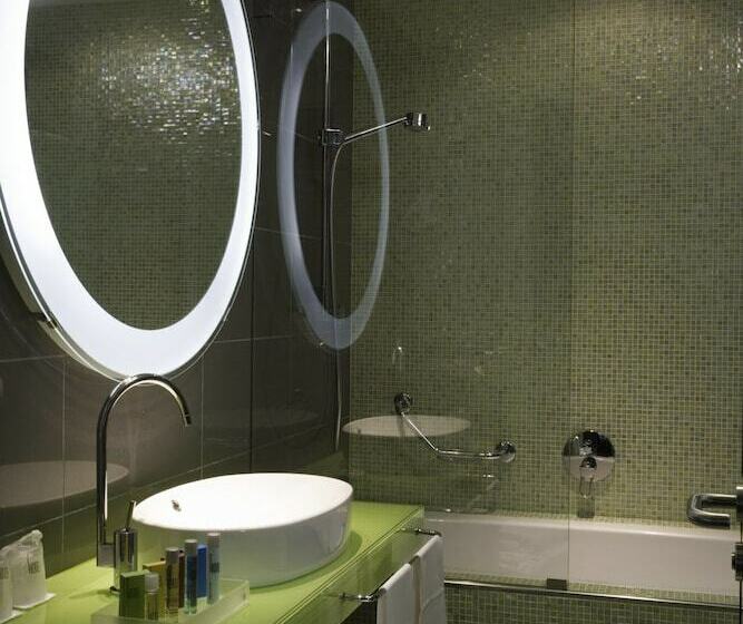 Классический Номер, Unahotels T Hotel Cagliari