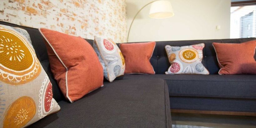 Апартаменты Deluxe 2 Спальни, The Glenmoriston Townhouse
