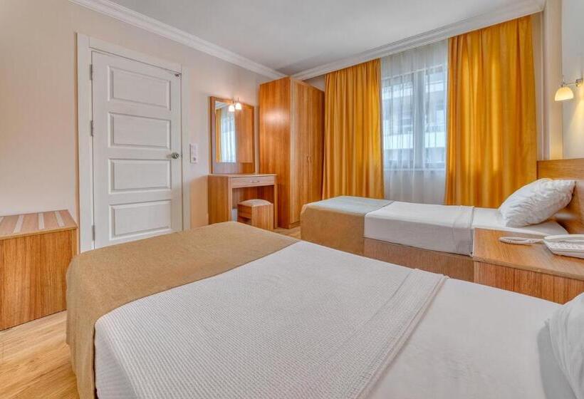 Apartamento 1 Dormitório Vista Jardim, Yeniacun Apart