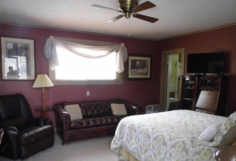 Номер Стандарт, Otter Creek Inn