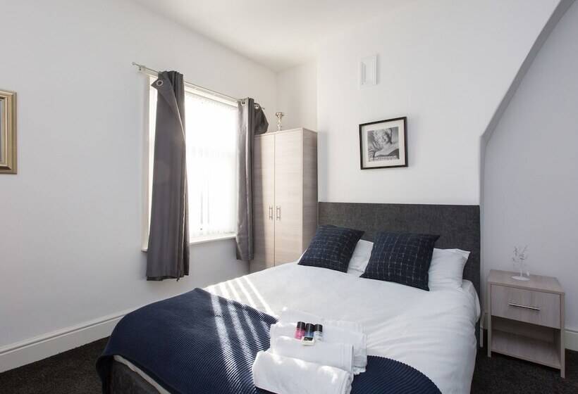 اتاق استاندارد, Townhouse @ 83 Edleston Road Crewe
