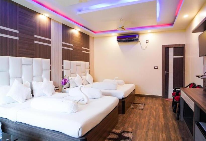 Четырехместный номер Премиум, Sher Bengal Beach Resort