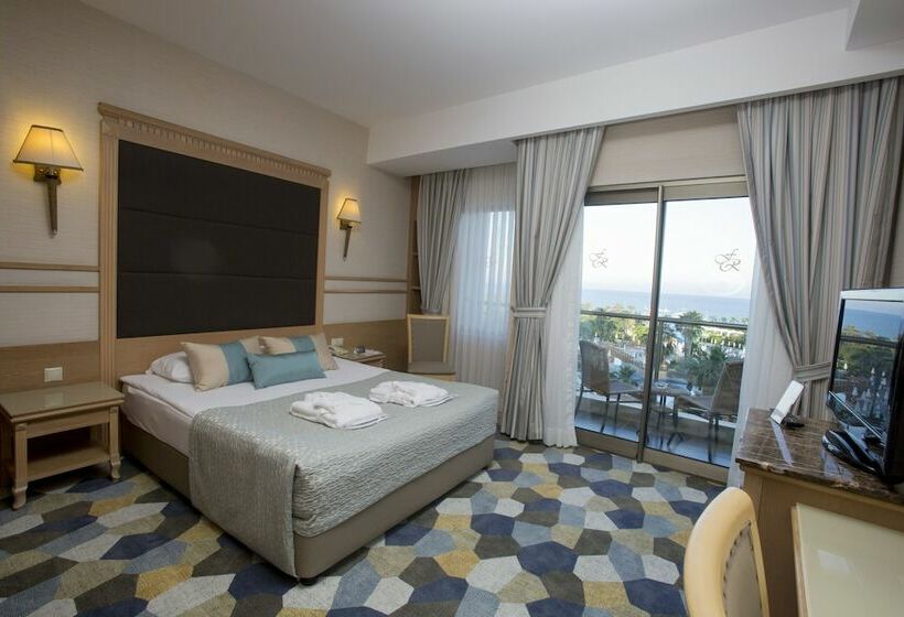 اتاق استاندارد یک نفره, Fame Residence Lara & Spa