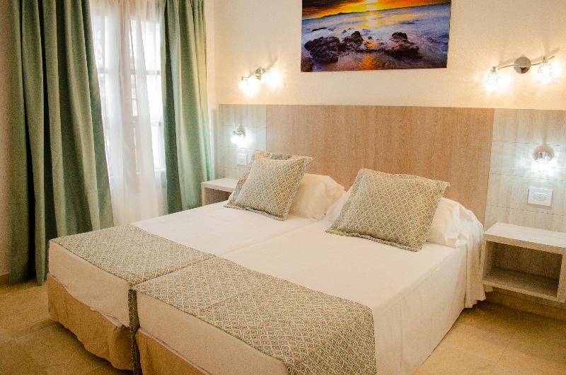 Номер Стандарт, The Leta Santa Barbara Goleta, Tapestry Collection by Hilton