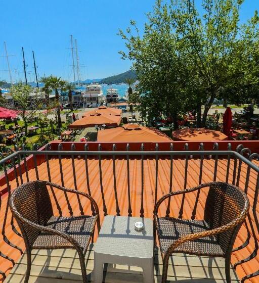 Номер Стандарт Вид на Море, Gocek Unlu