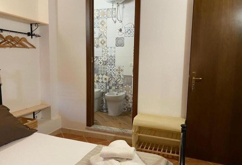 Номер Стандарт, B&b Kamaraton