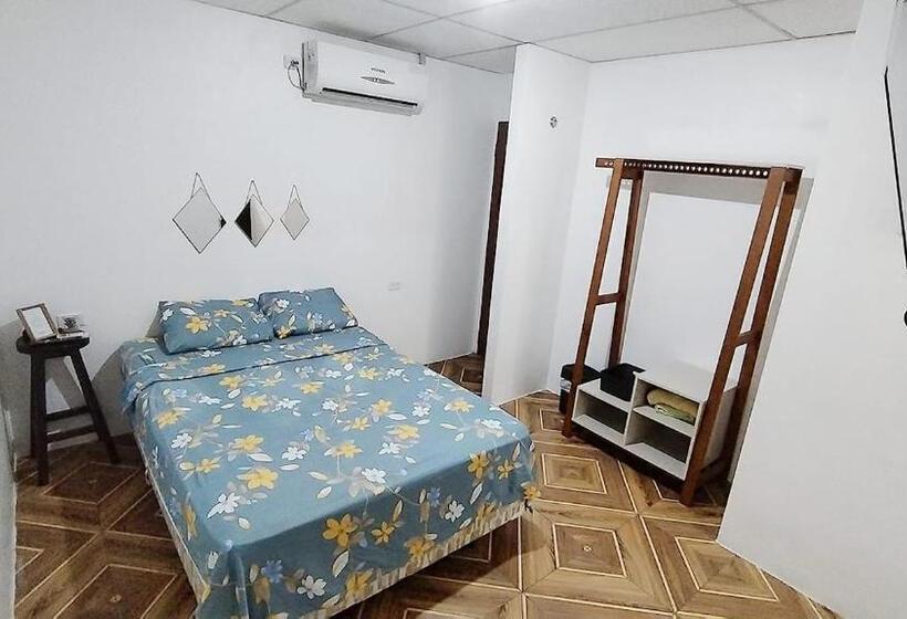 Студия Стандарт, Casa Iwana