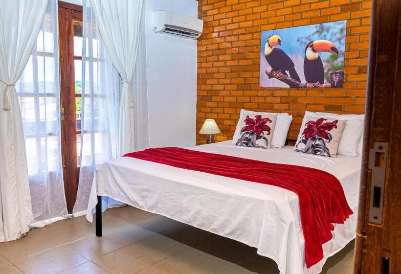 اتاق لوکس با تخت بزرگ, Tucanos Búzios