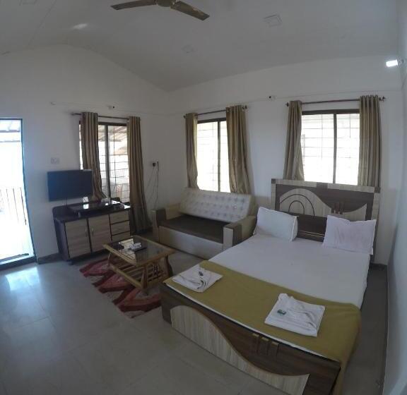 带大床的标准间, Relax Adventure Resort