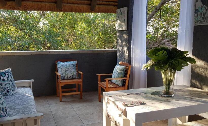 اتاق لوکس خانوادگی, Forget Me Not Selfcatering Apartments