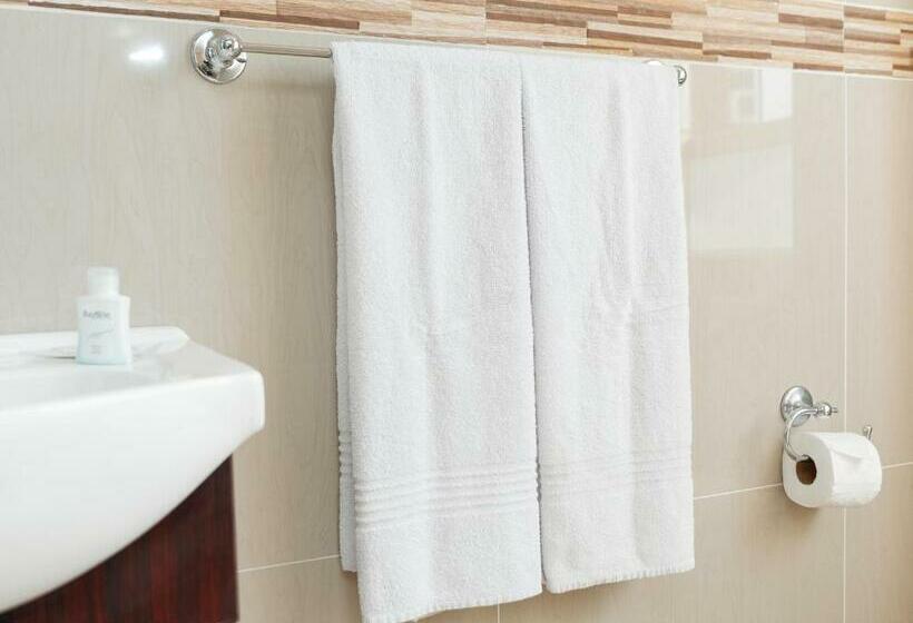 Номер Стандарт, Bayside Hotel 100 Pixley Kaseme Street