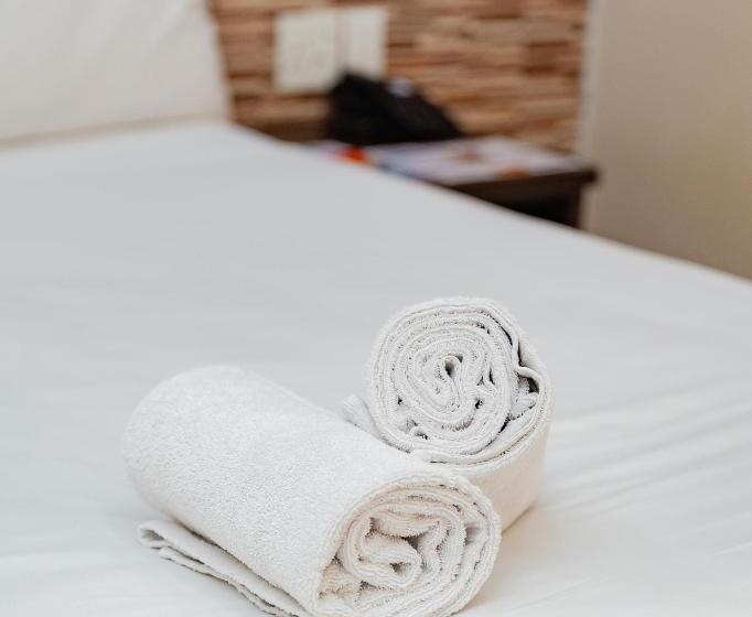 Номер Стандарт, Bayside Hotel 100 Pixley Kaseme Street