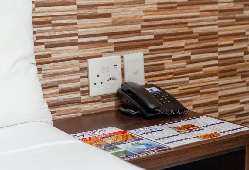 Номер Стандарт, Bayside Hotel 100 Pixley Kaseme Street