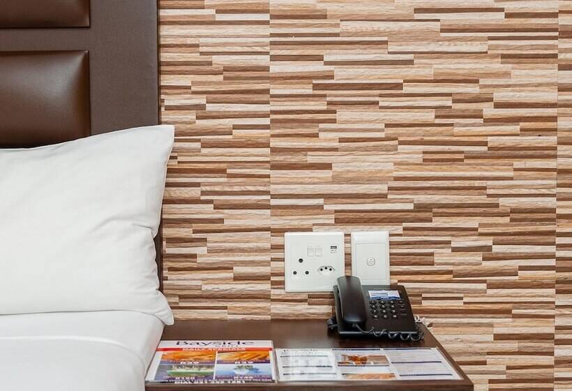 Номер Стандарт, Bayside Hotel 100 Pixley Kaseme Street
