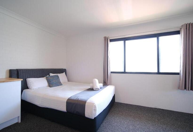Семейный Номер, Lakeside Inn Wollongong