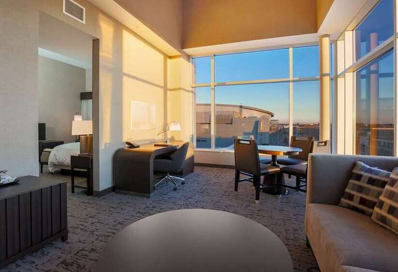 Люкс Кровать Кинг, Embassy Suites By Hilton Austin Arboretum