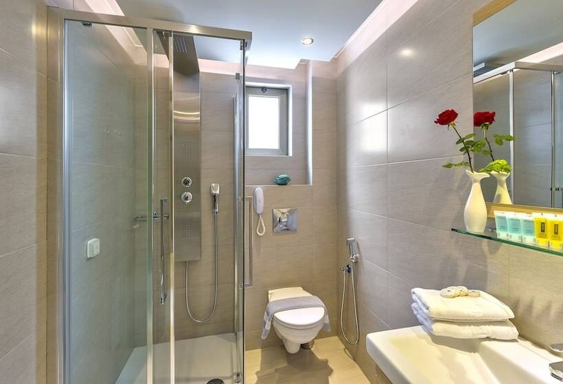 Апартаменты 1 Спальня, Leonidas Hotel & Apartments