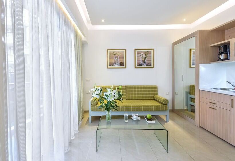 Апартаменты 1 Спальня, Leonidas Hotel & Apartments