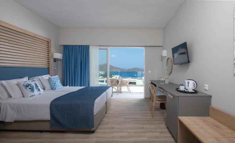 Трехместный Номер Deluxe, Elounda Breeze Resort   All Inclusive