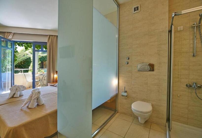 Номер Стандарт с Балконом, Eva Bay Hotel On The Beach   Adults Only