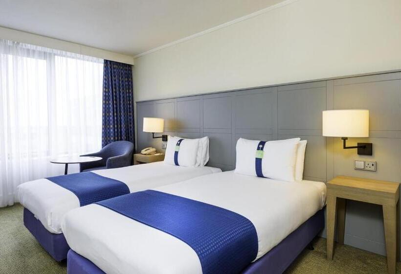 Номер Стандарт, Holiday Inn Milton Keynes Central, An Ihg