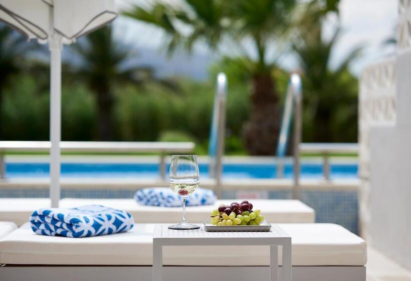 اتاق اجرایی, Mythos Palace Resort & Spa