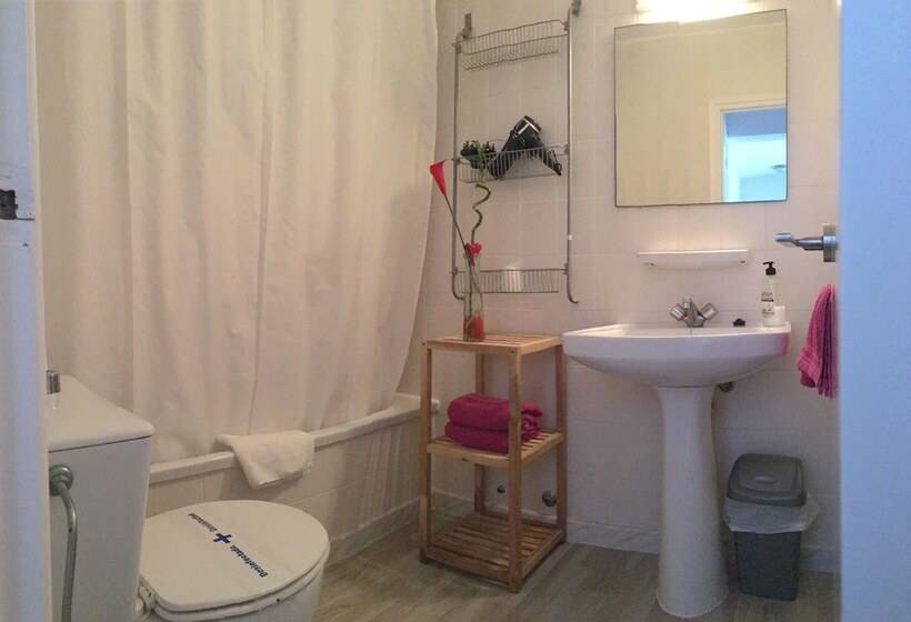 Апартаменты 2 Спальни, Apartaments California