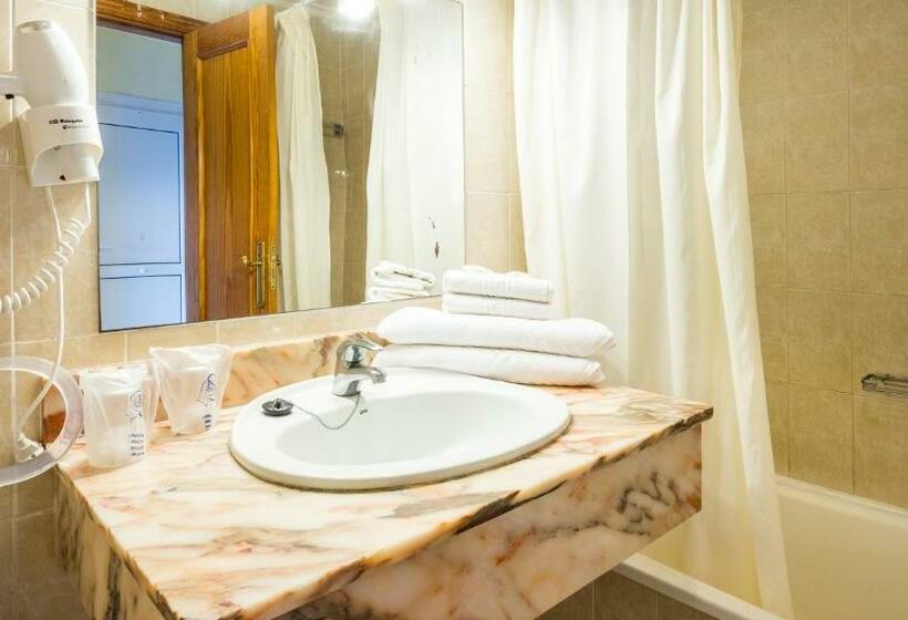 Семейный Номер, Blue Sea Apartamentos Callao Garden